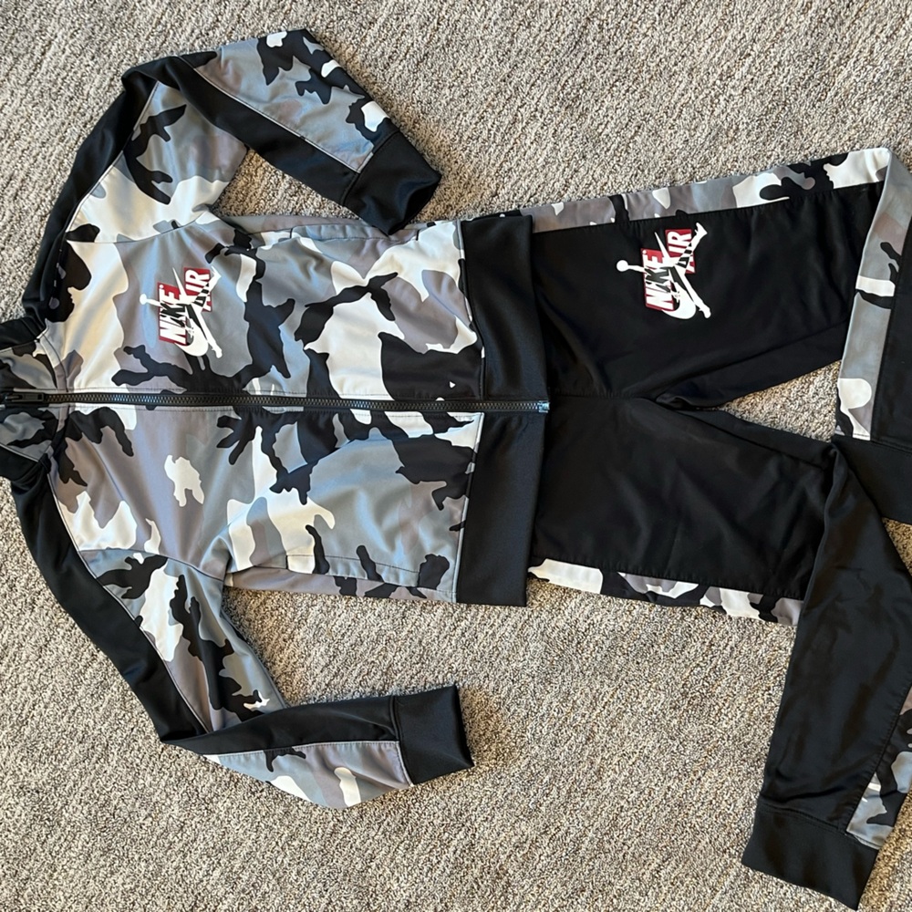 Nike Air warm up suit with grey camp detail